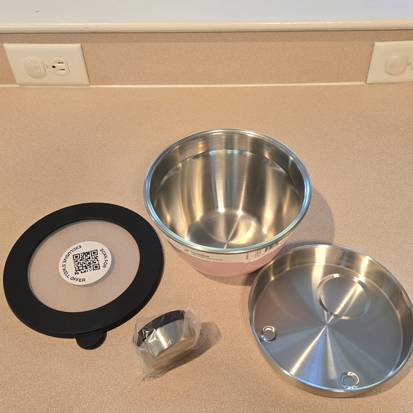 S'well Pink Salad Bowl Kit - Picture 3 of 5